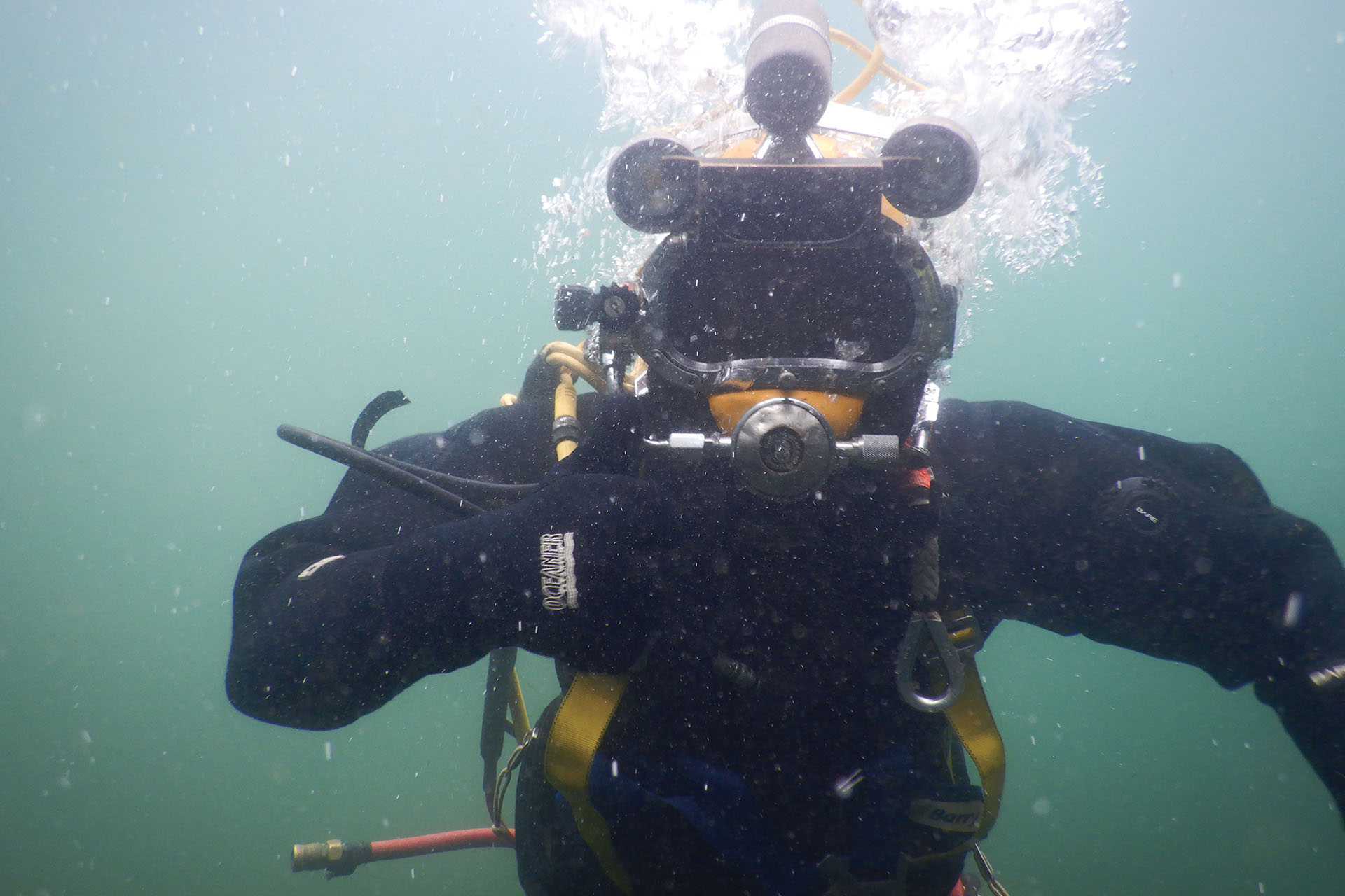 Travaux subaquatiques – Sonder et réparer l’invisible